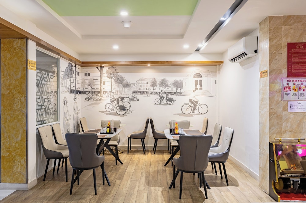 A25 Hotel - 142 Bui Thi Xuan 54/63