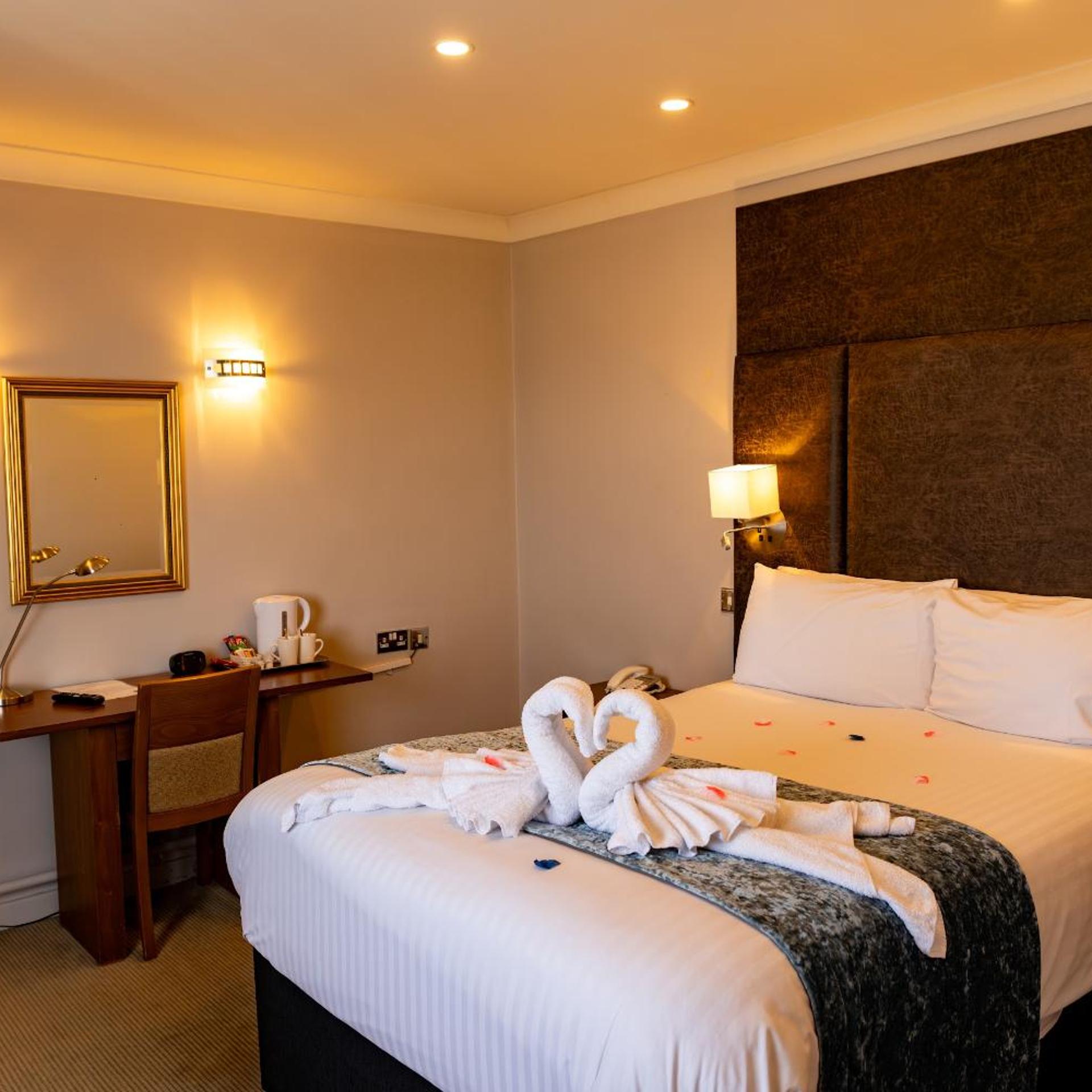 غرفة قياسية بسرير مزدوج، Best Western Aberavon Beach Hotel 5/9