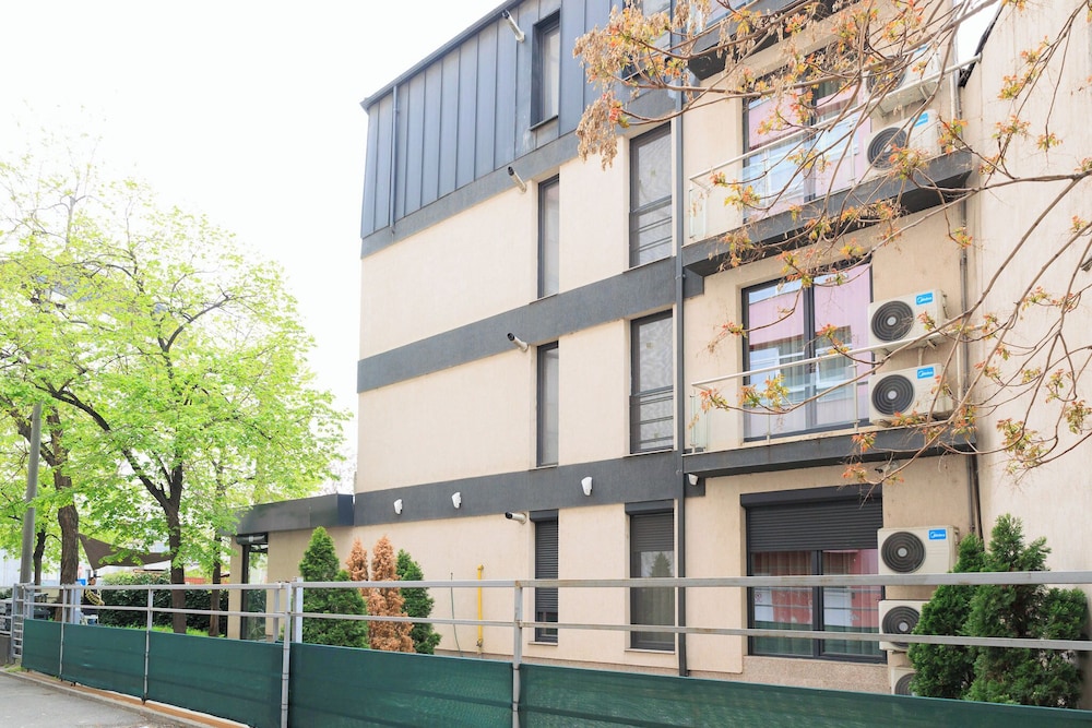 The Embassy Nord 1/21