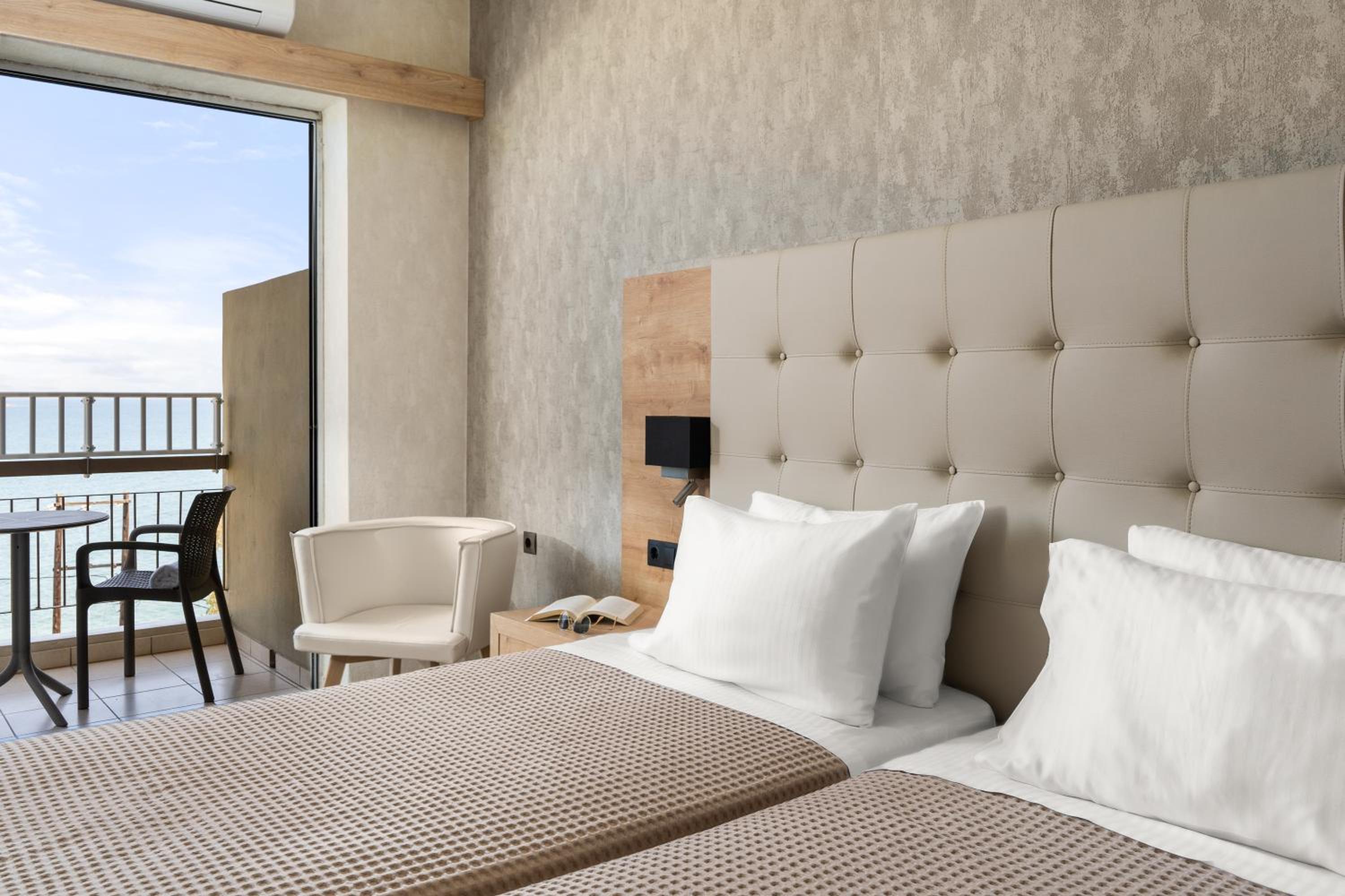 stefania hotel