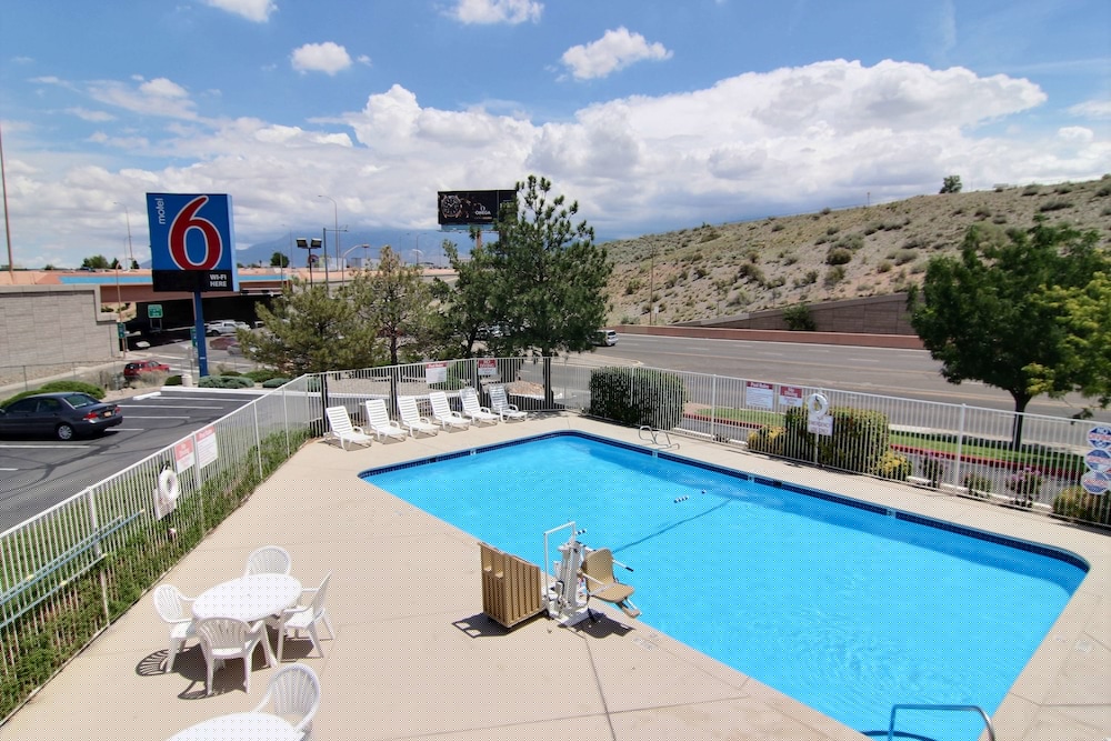 Motel6 Albuquerque, NM - Midtown 42/50