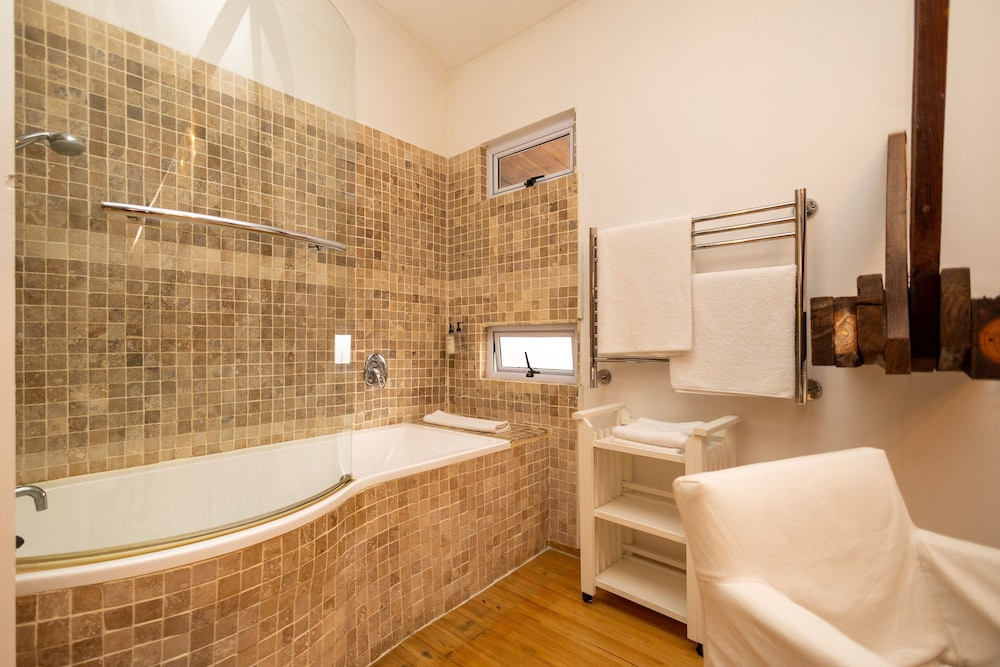 The Lofts Boutique Hotel 99/99