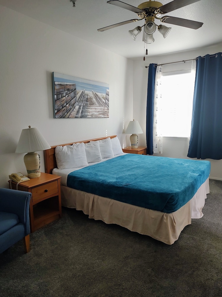 Pacific Plaza Resort 14/70