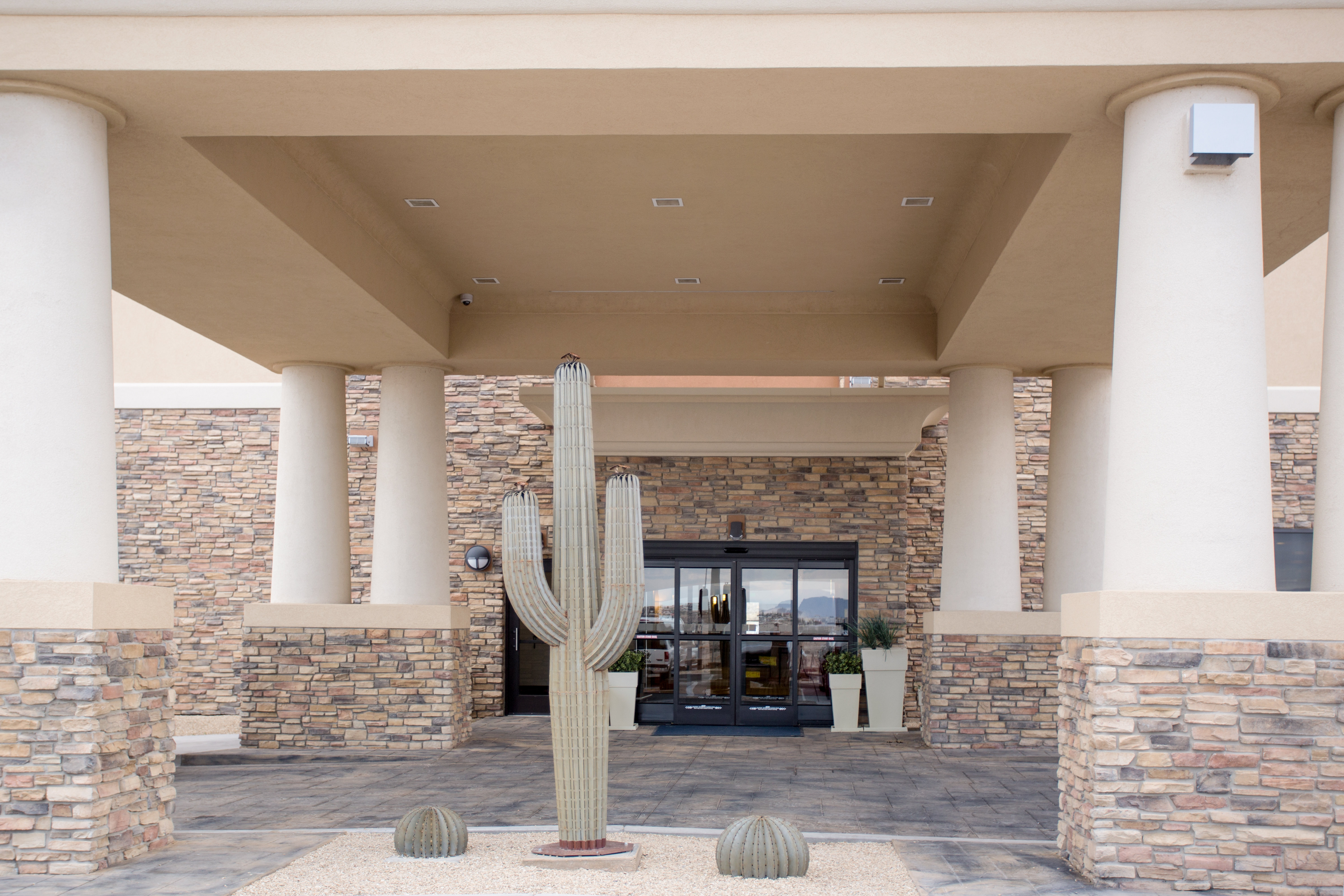 Holiday Inn Express Hotel Amp Suites Truth Or Consequences 16/76