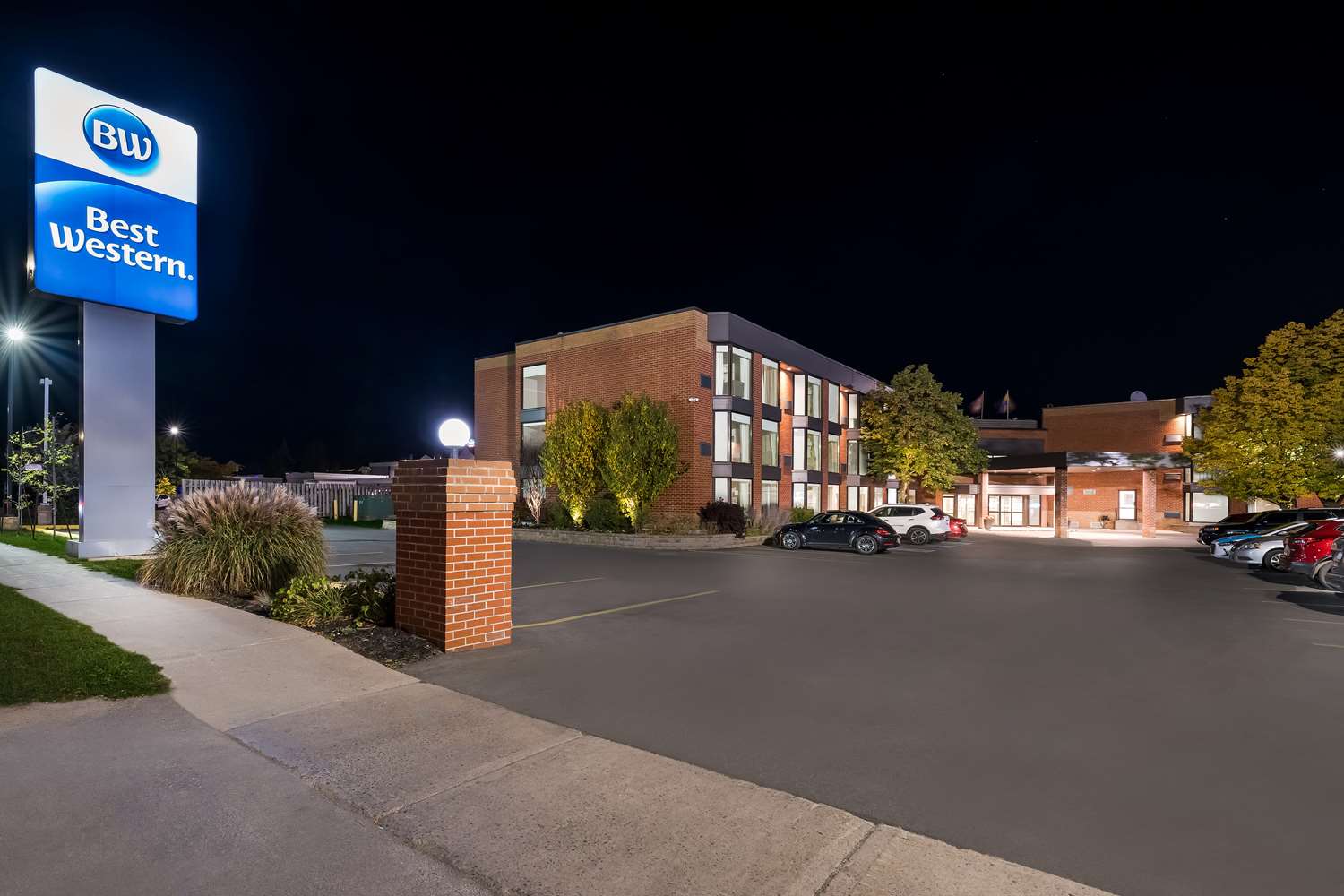 Best Western Belleville 14/16
