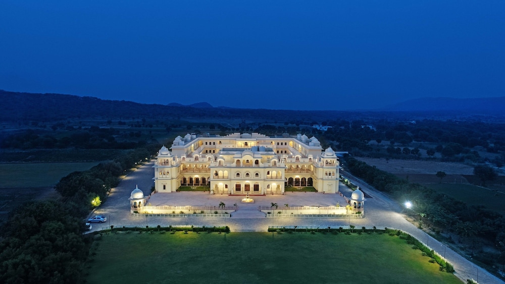 The JaiBagh Palace 2/38