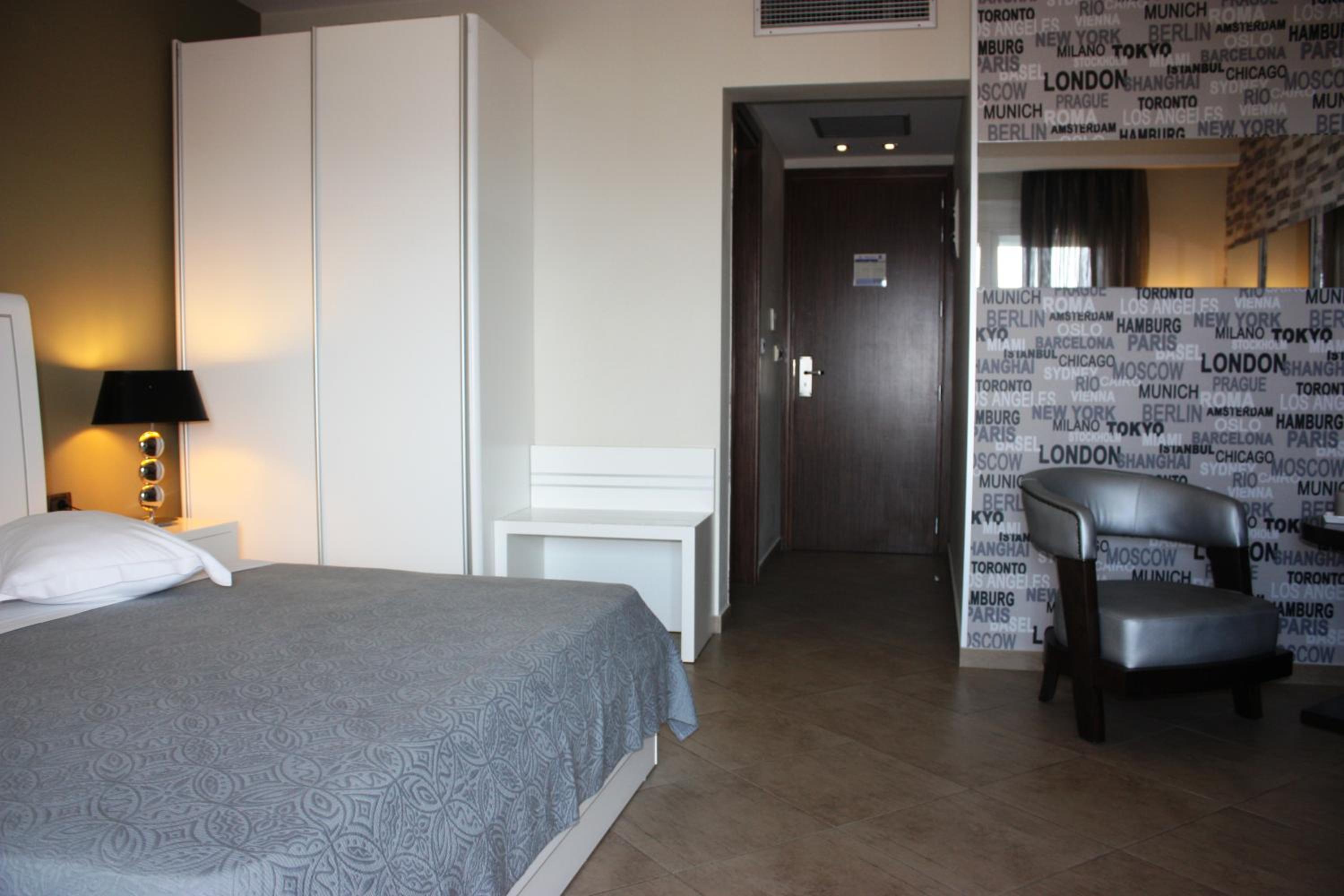 غرفة ديلوكس بسرير مزدوج أو سريرين منفصلين، Cariatis Hotel 6/10