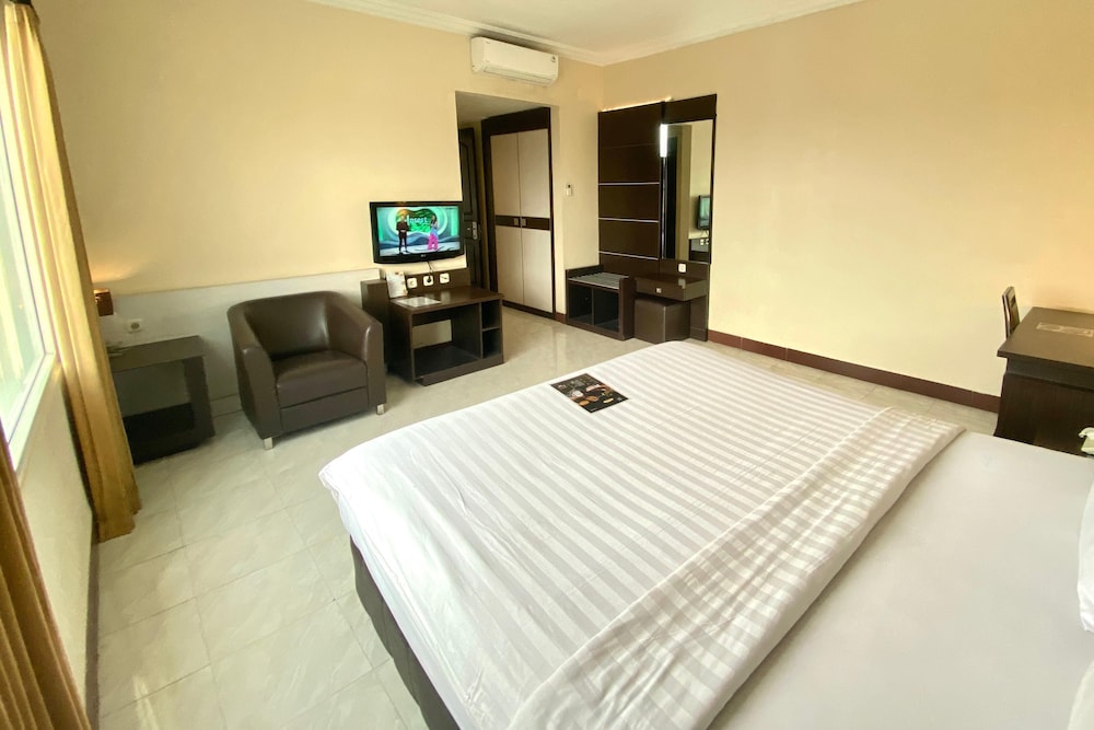 Hotel 88 Jember 19/50
