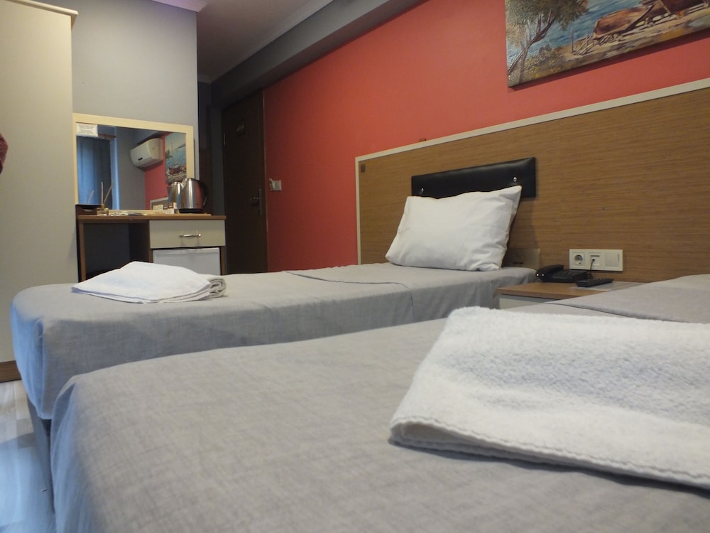 Naila Hotel 28/69