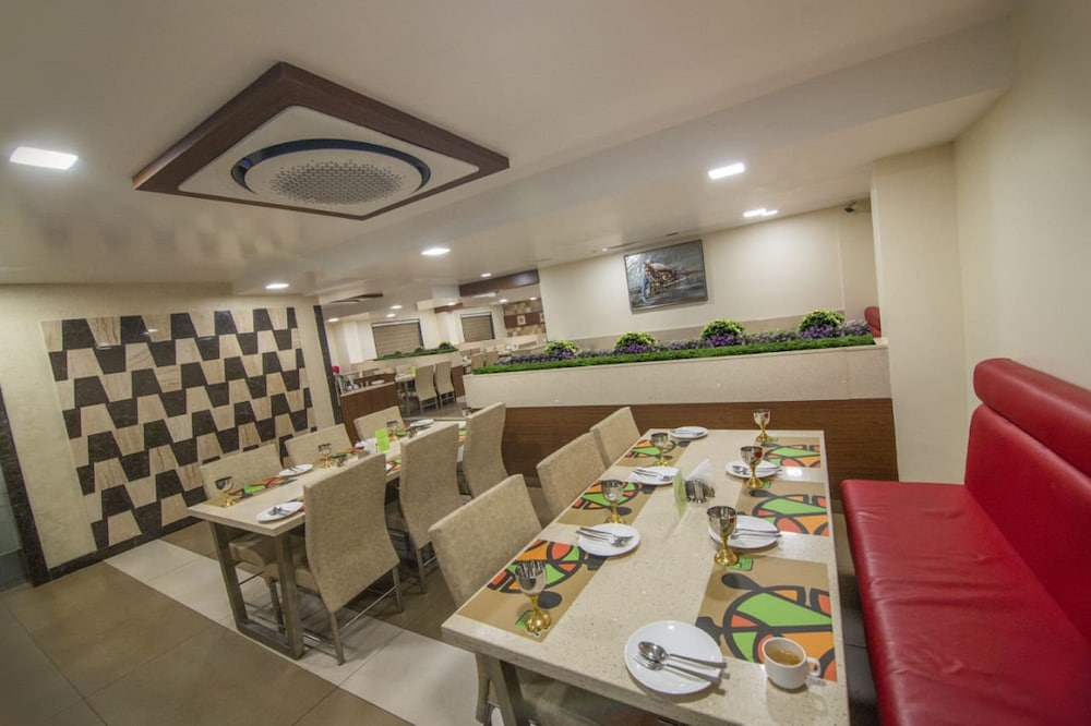 Hotel Istay 16/21
