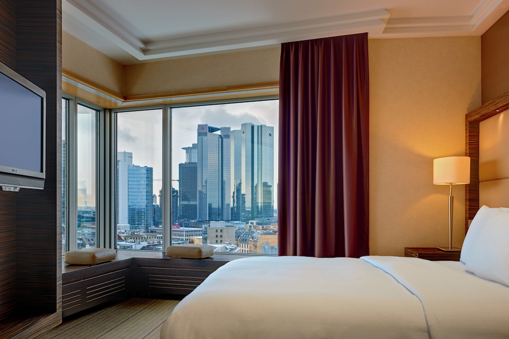 Hilton Frankfurt City Centre 29/88