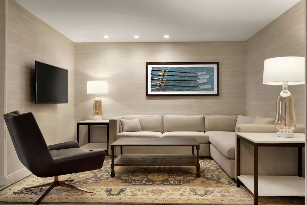 Doubletree Suites By Hilton Hotel Boston-Cambridge 32/76