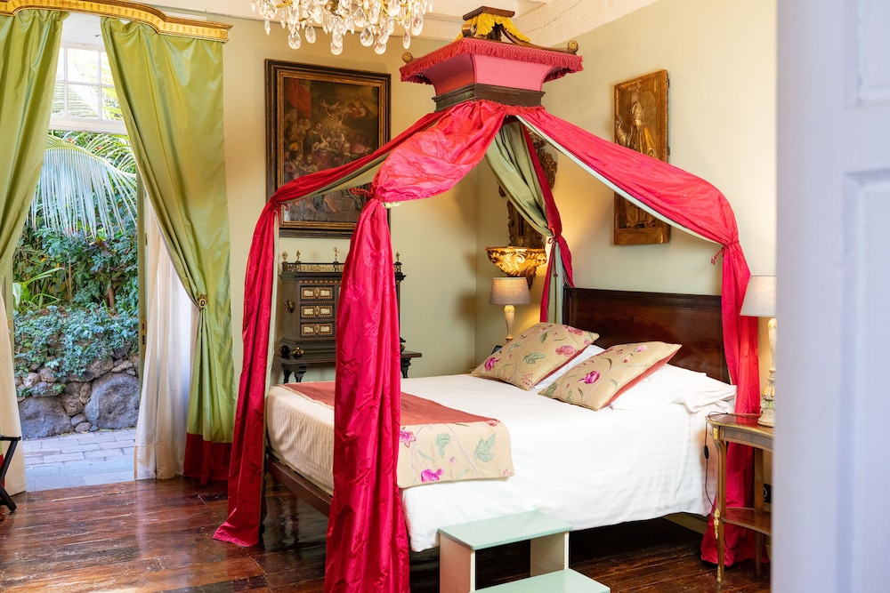Hacienda De Abajo - Adults Only 14/50