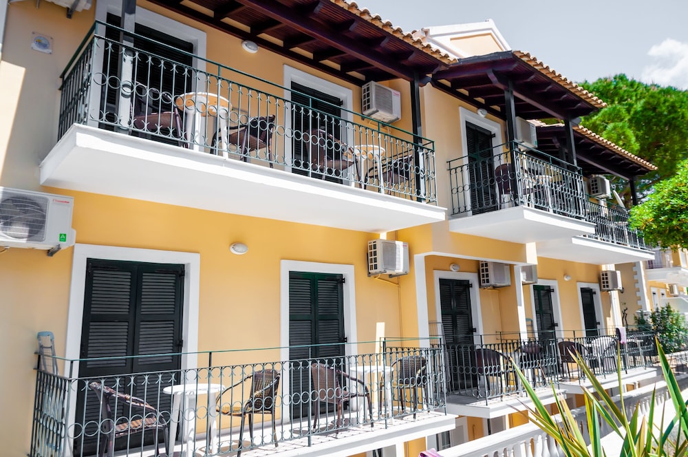Apart Hotel Blumarin 2/50