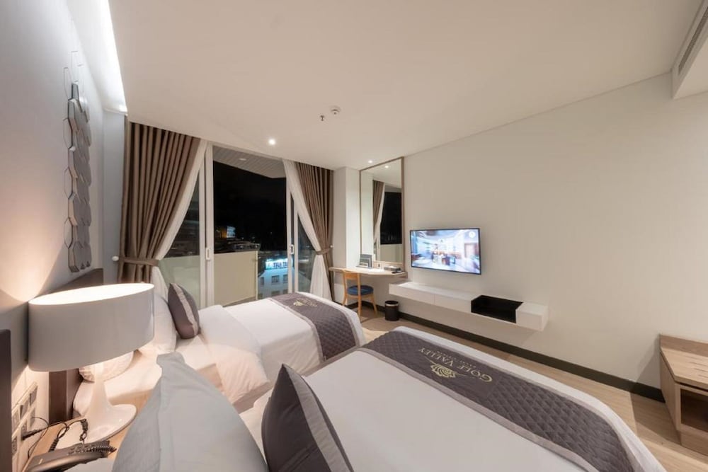 غرفة سوبيريور بسريرين منفصلين، Golf Valley Hotel 5/9