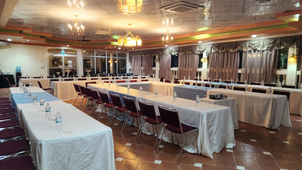 Park Place Hotel 29/39
