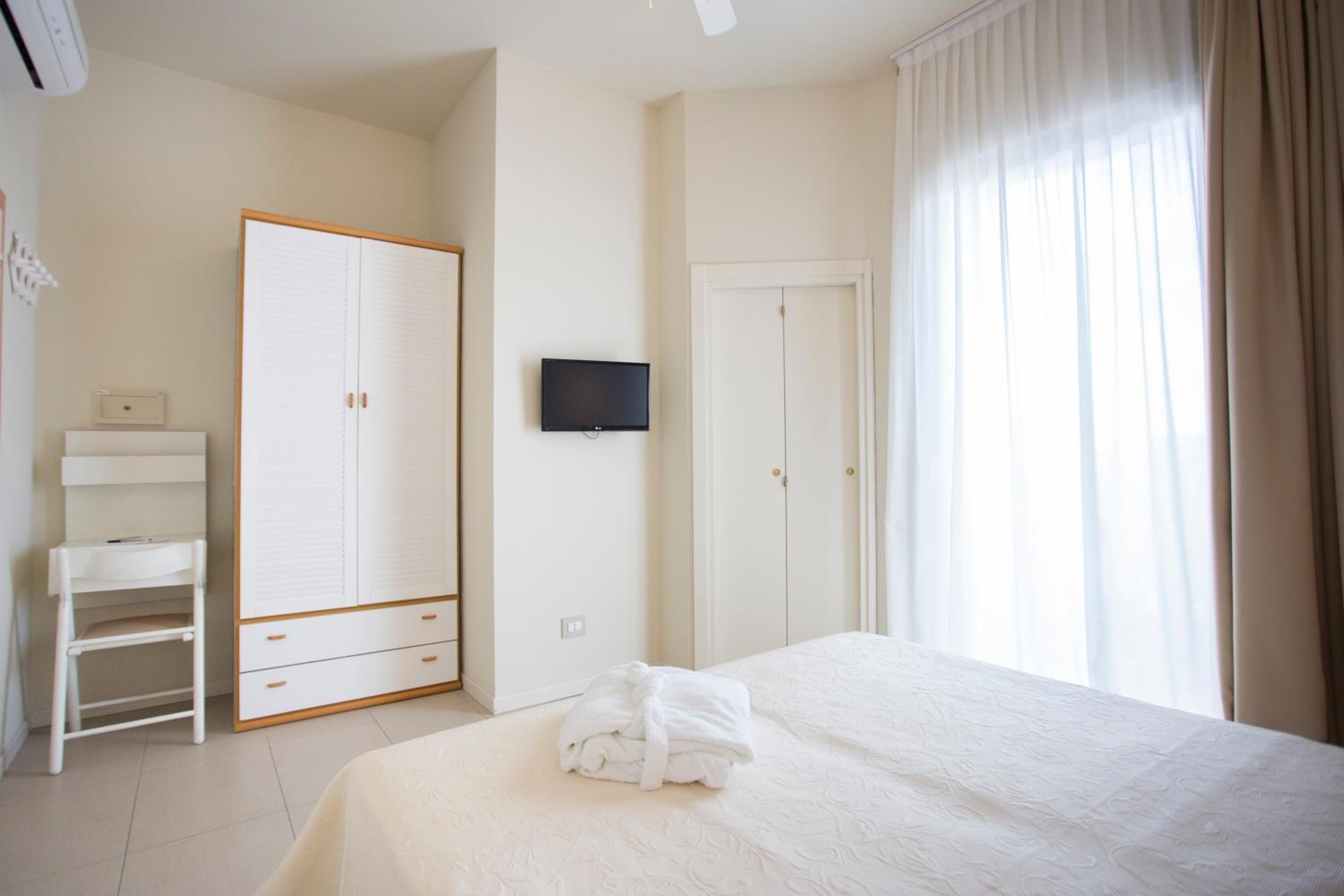غرفة قياسية بسرير مزدوج أو سريرين منفصلين، Boutique & Spa Sirenahotel 3/10