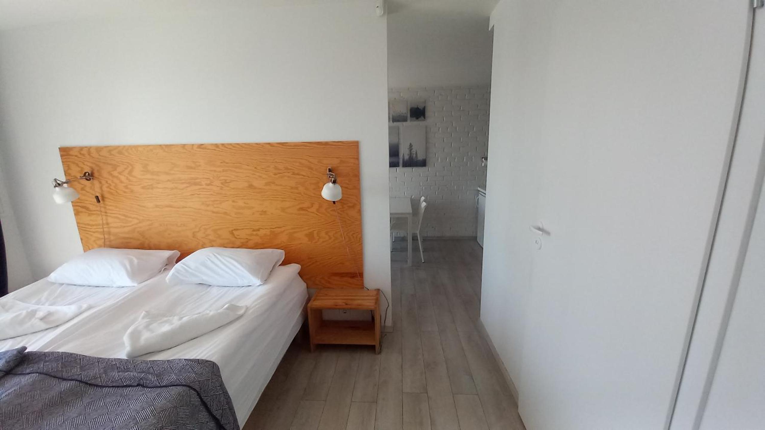 Apartment, Lagoon View, Side