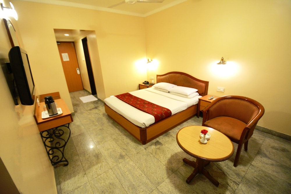 Hotel Samrat 20/40
