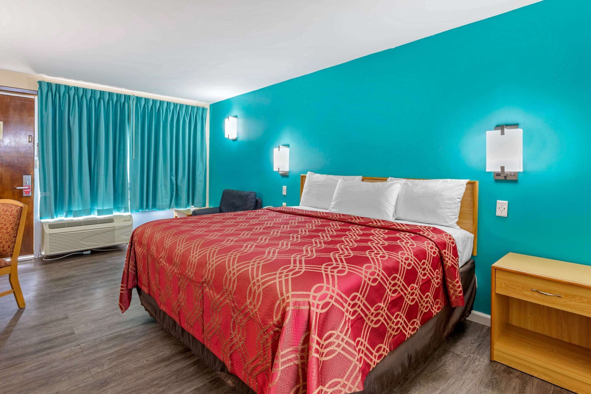 Standard, King Bed