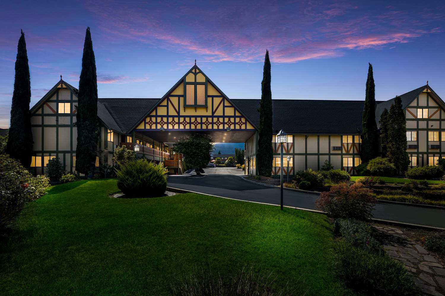 Best Western Windsor Inn 25/30