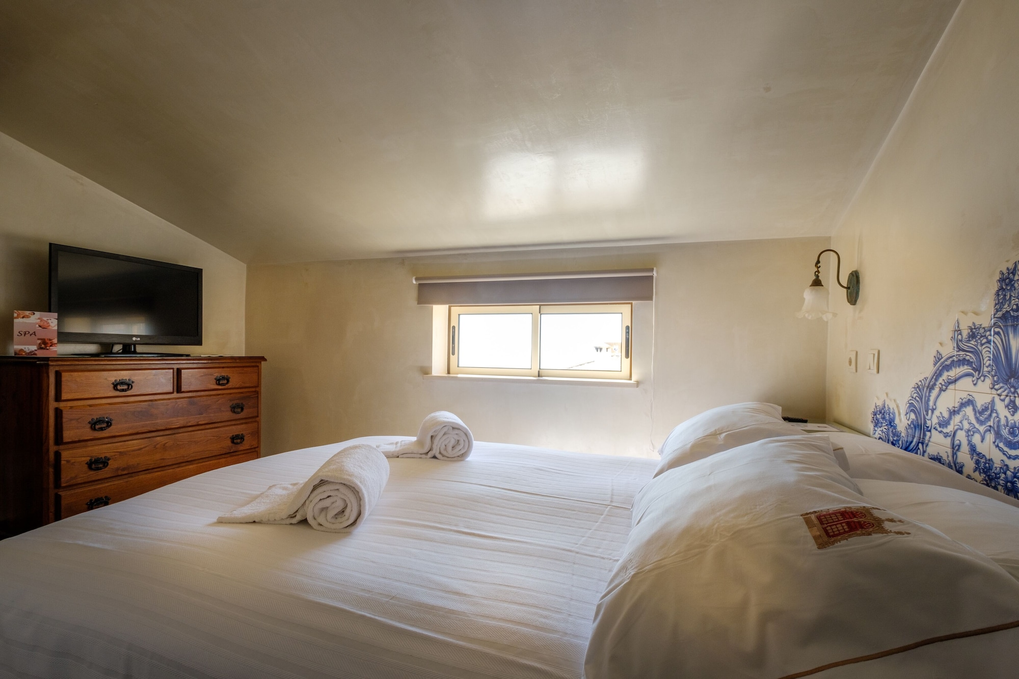 Junior Suite, Double Bed, Main House