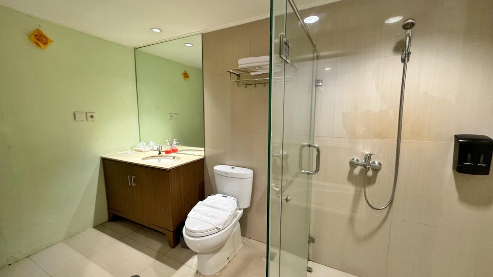 CHARA HOTEL BANDUNG 25/29