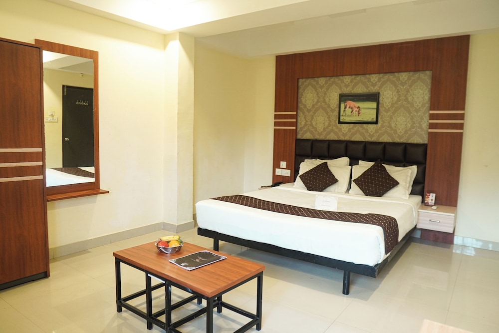 Premium, Queen Bed