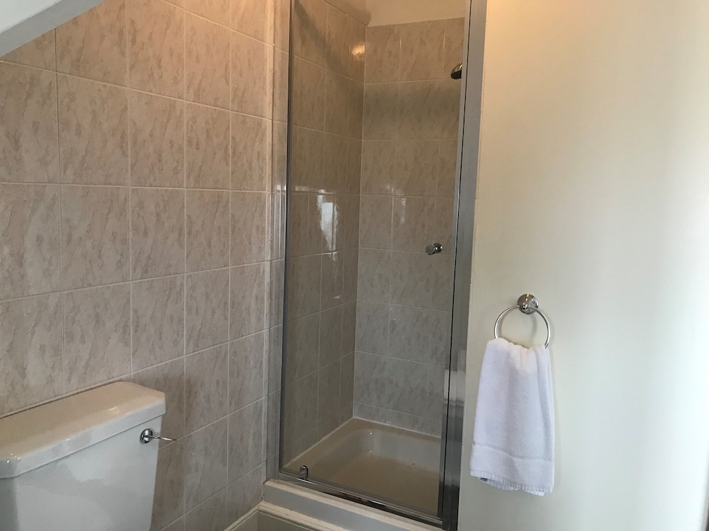 Beachside Suites 19/24