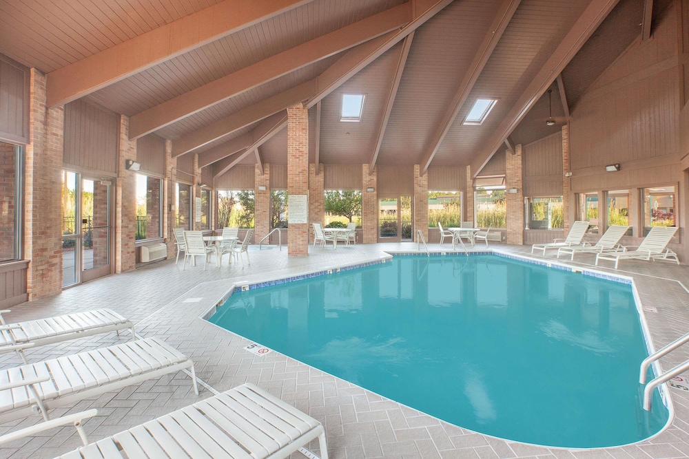 Baymont By Wyndham Port Huron 4/26