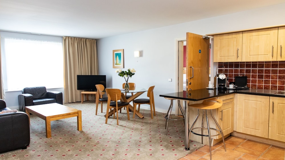 Lahinch Coast Hotel Suites 24/41