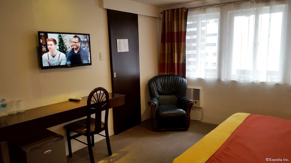 Zen Rooms Makati Amorsolo 50/59