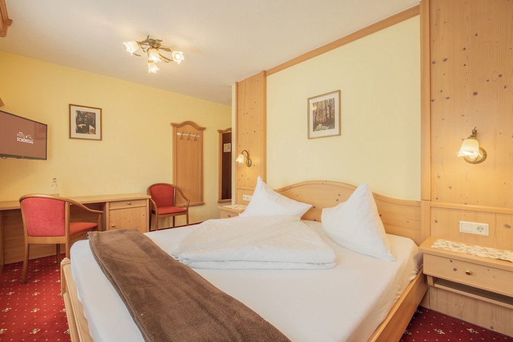 HOTEL SCHOENEGG 14/50