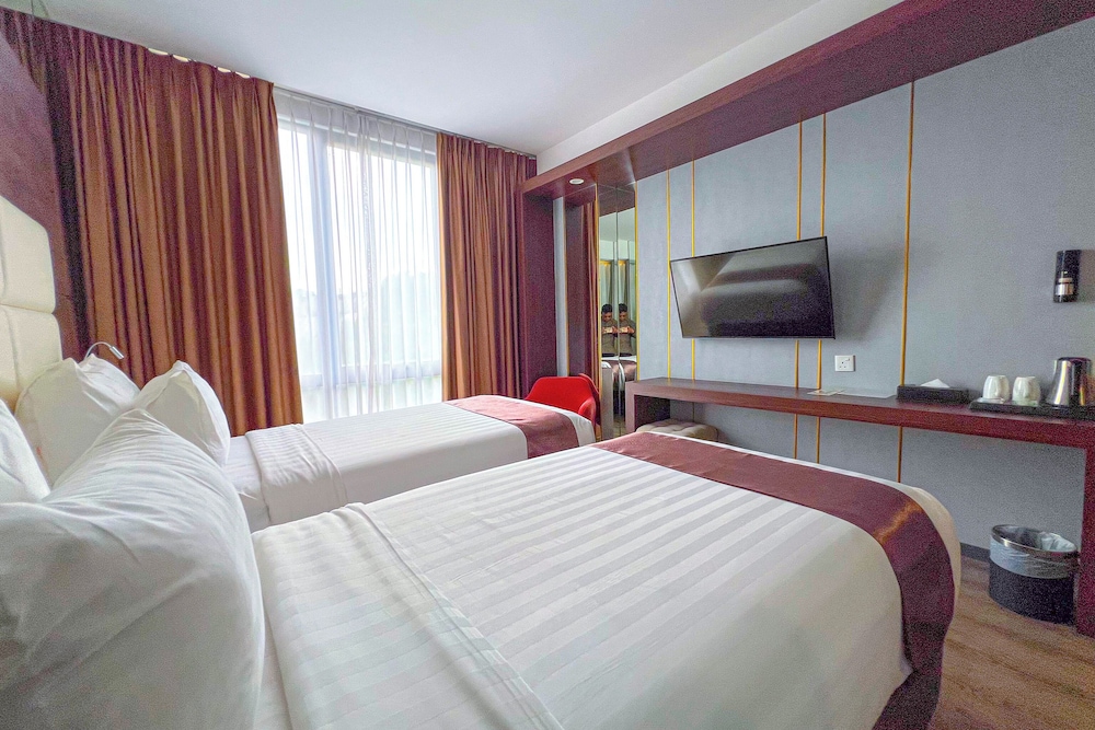 SUPERIOR, TWIN BEDS