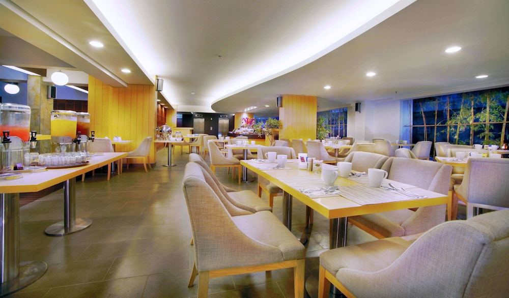 Quest Hotel Kuta 25/35