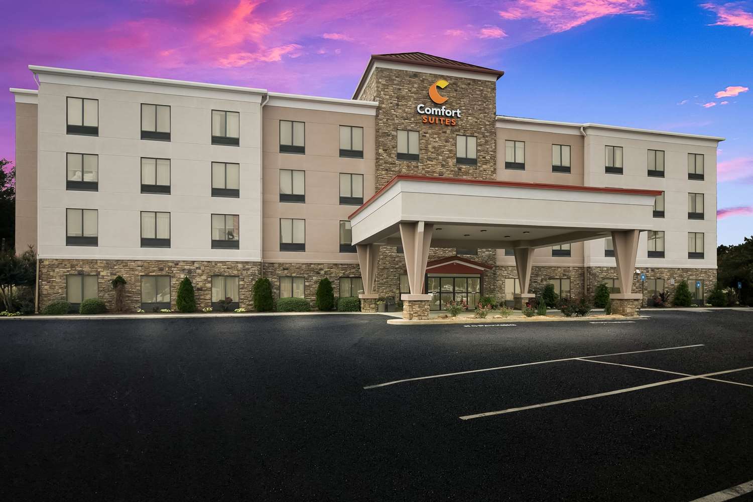 Comfort Suites Commerce 1/20