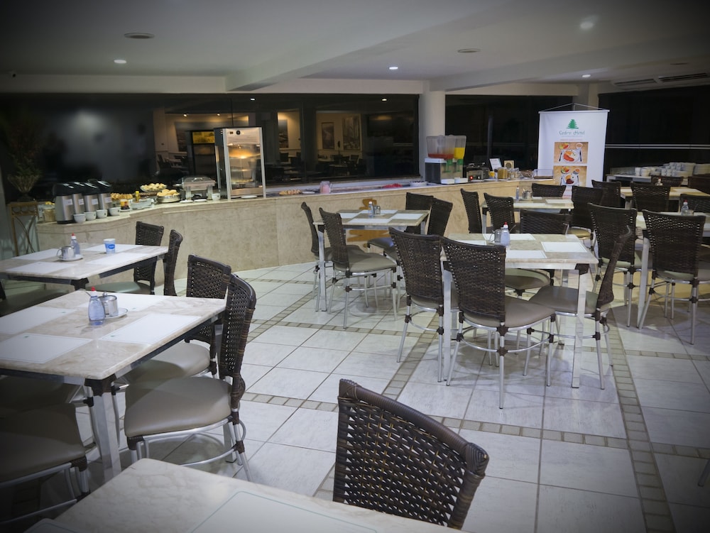 Cedro Hotel 44/68