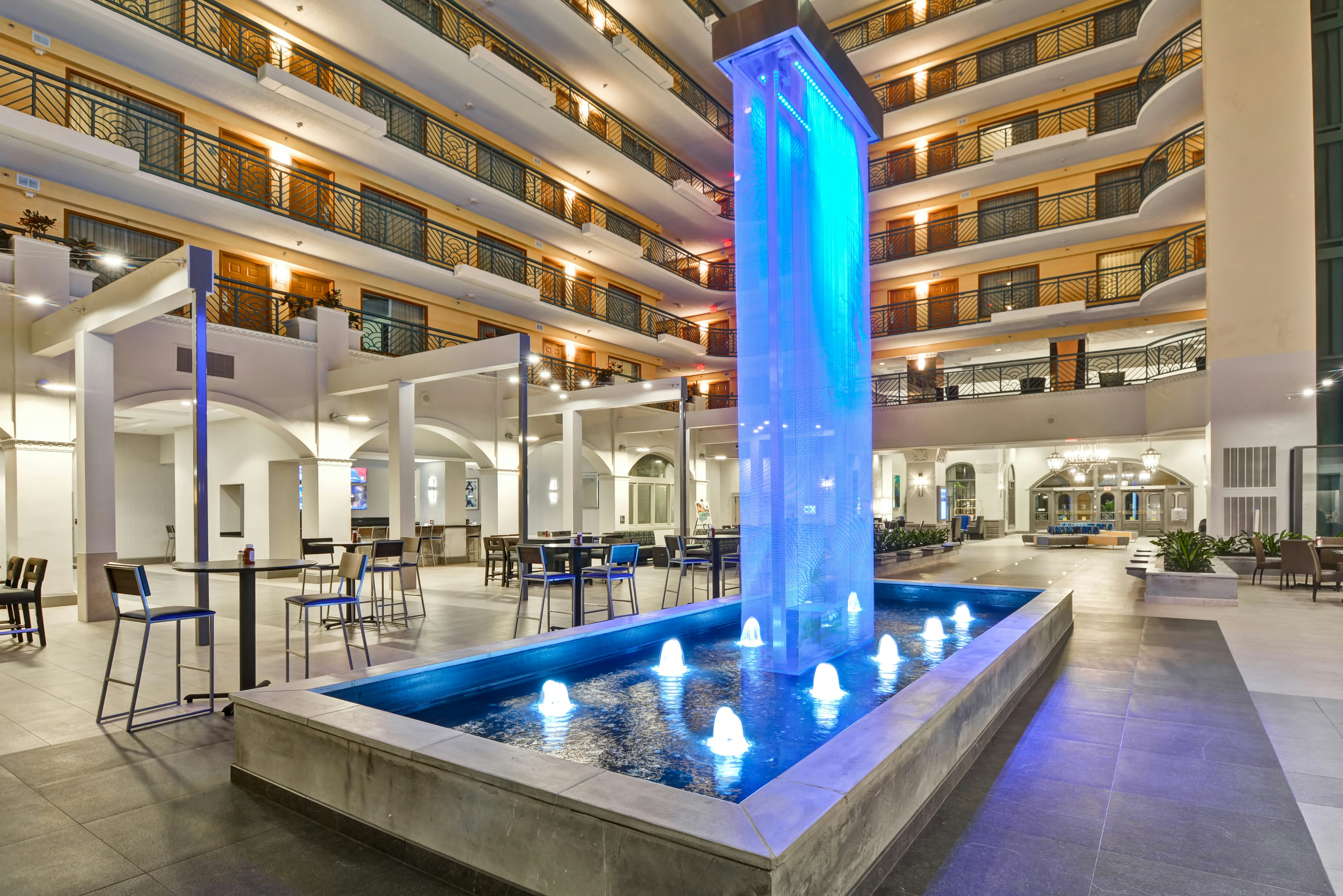 Embassy Suites by Hilton Miami International Airport 27/80