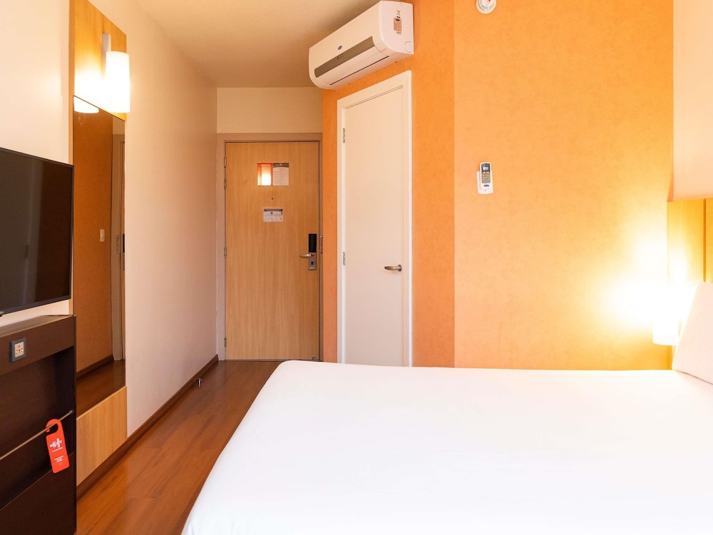 Ibis Porto Alegre Moinhos De Vento 25/66