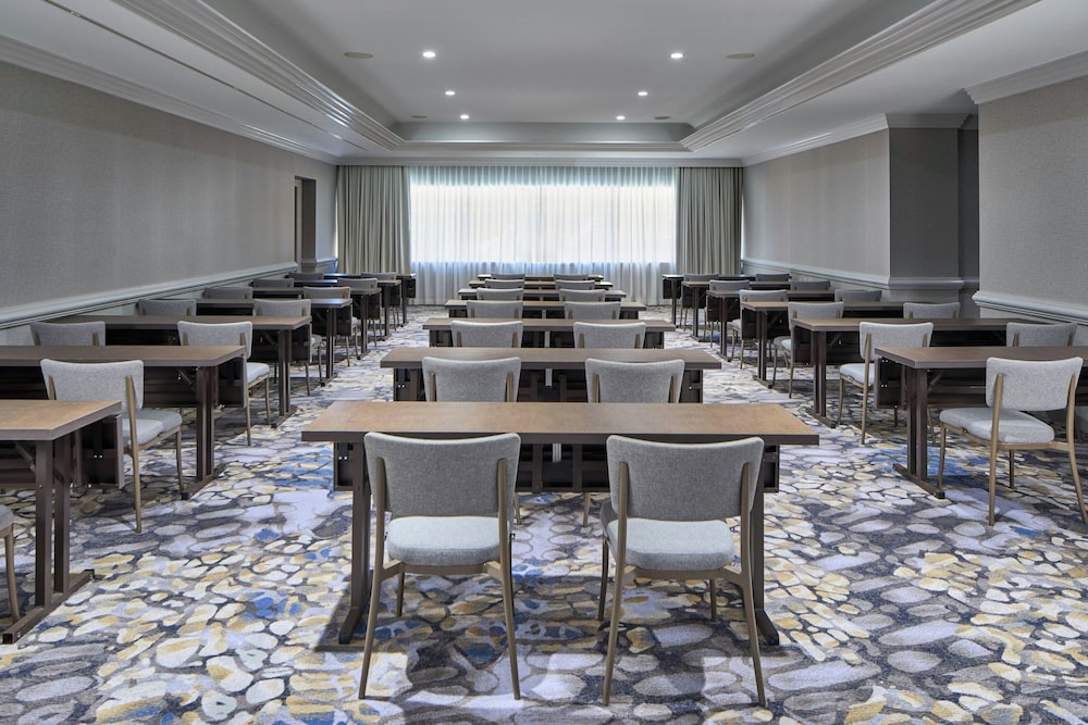 The Westin Charlotte 58/67