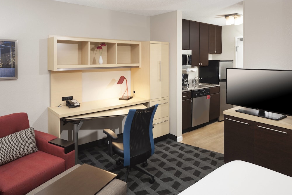TownePlace Suites by Marriott Columbus NE 45/50