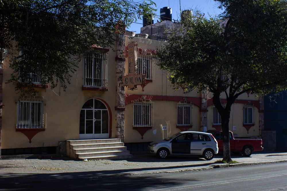OYO Hotel Colon, Plaza Bicentenario, Zacatecas Centro 38/48