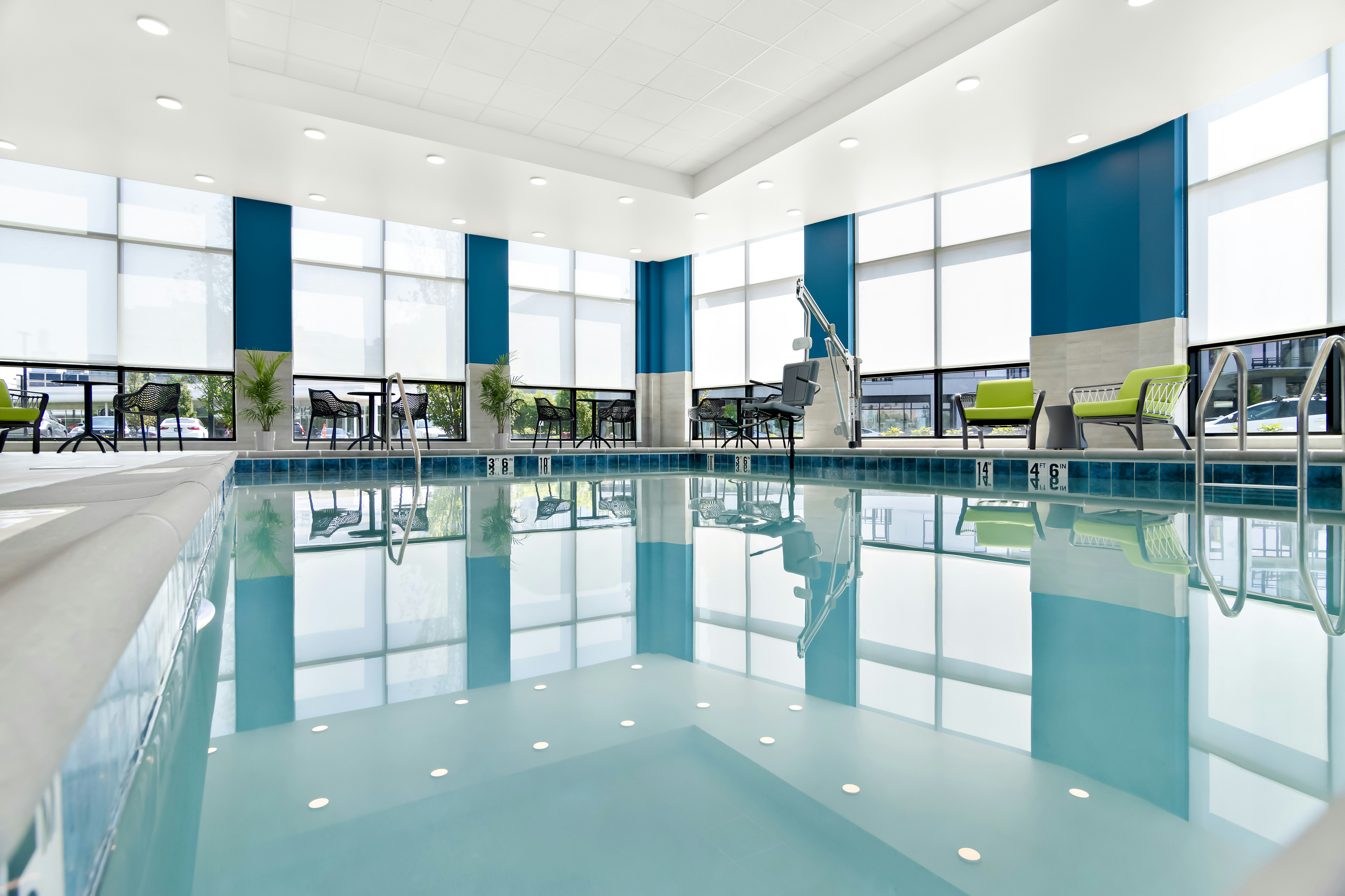 Hampton Inn & Suites Chicago Medical District UIC 15/34