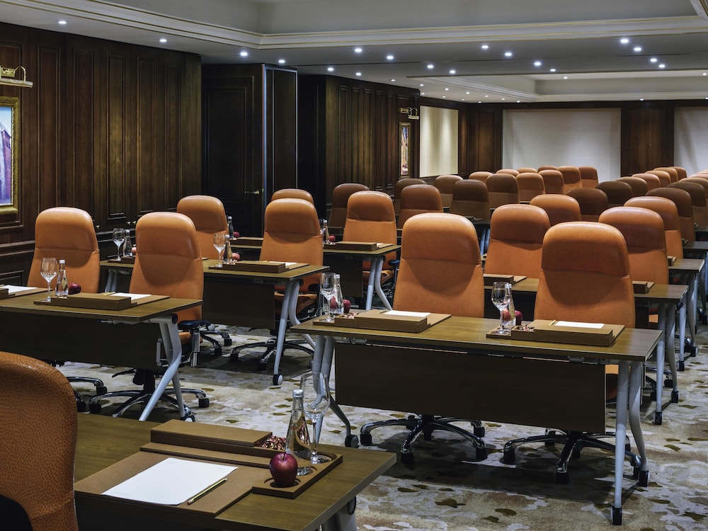 فندق موڤنبيك سيتي ستار جدة(Movenpick Hotel City Star Jeddah) 71/79