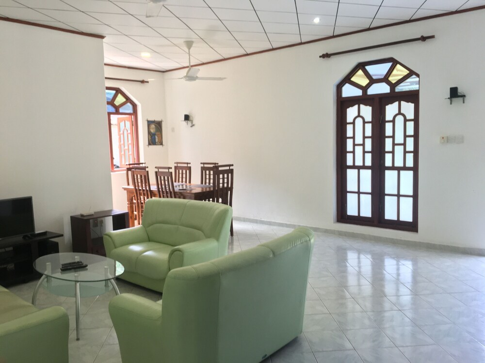 Swiss Villa Beruwala 14/34