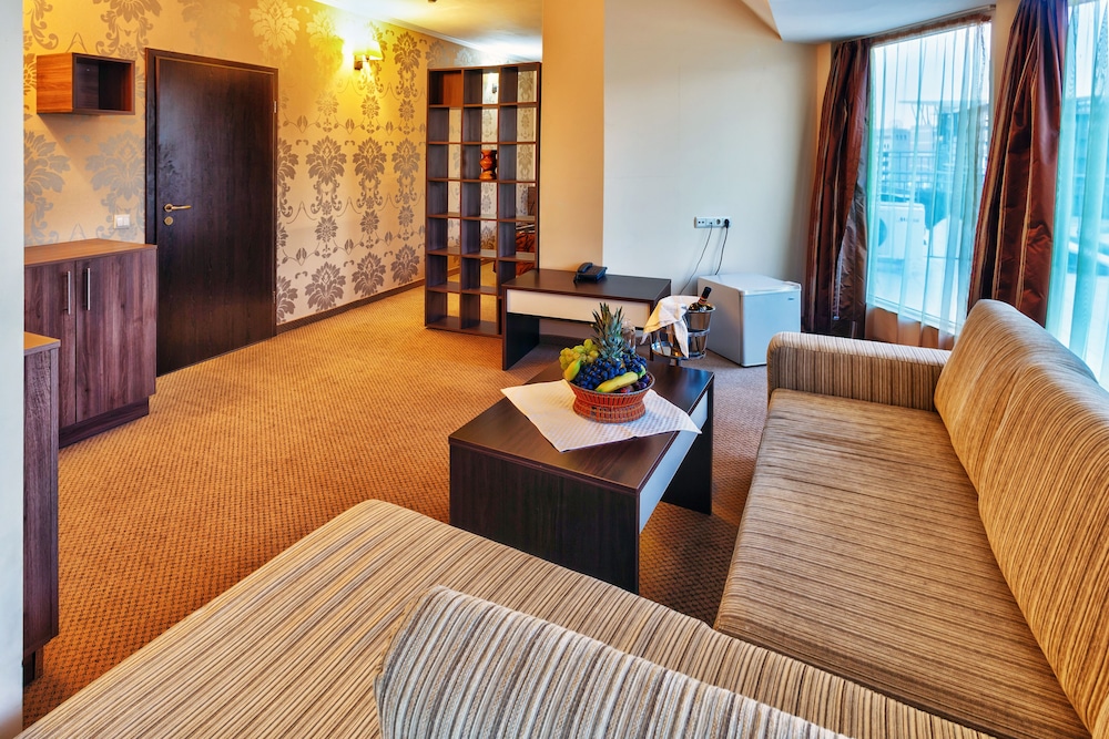 Hotel Forum 29/50