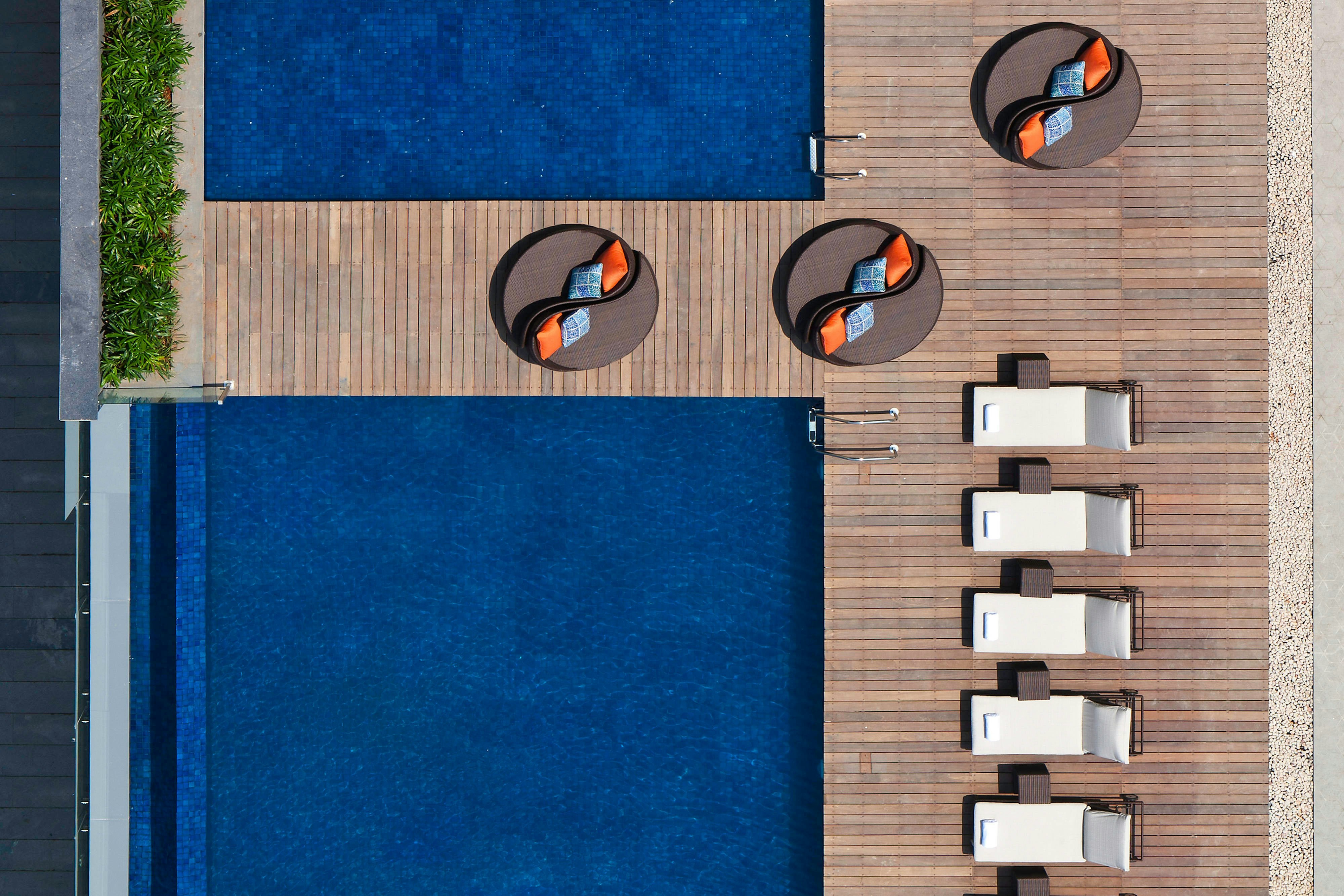 Sheraton Grand Bangalore Hotel At Brigade Gateway 9/67