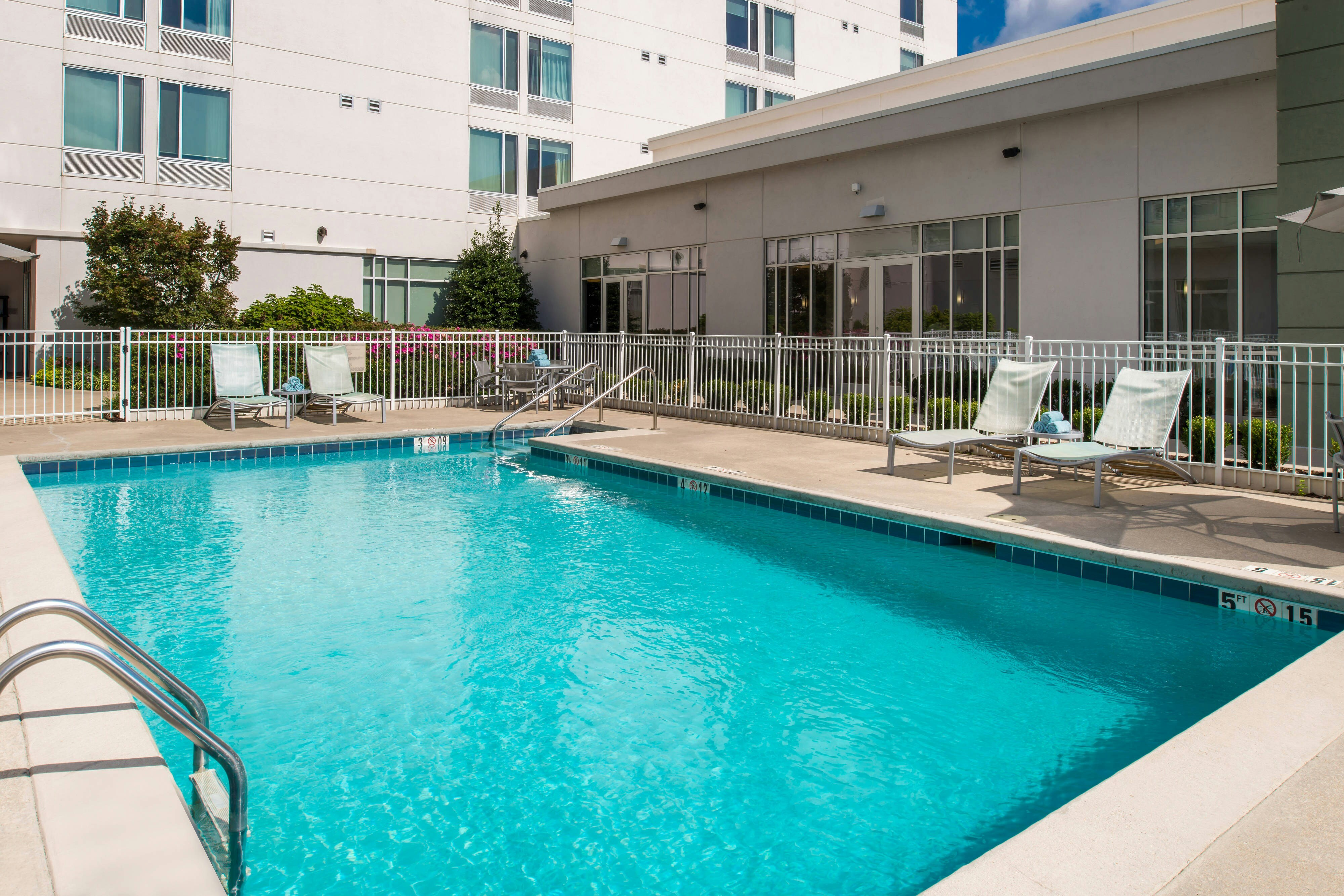 SpringHill Suites Huntsville Downtown 16/16