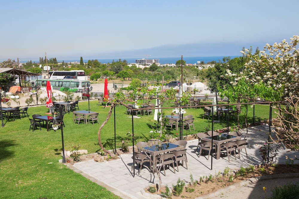 Meryems Hotel 32/41