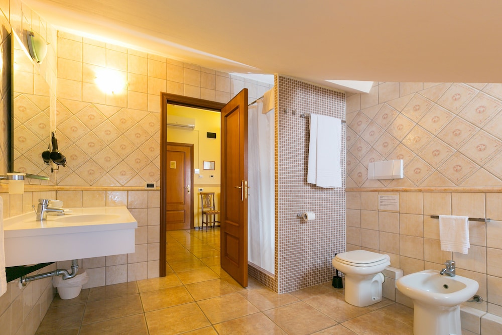 Agrihotel Elisabetta 58/60